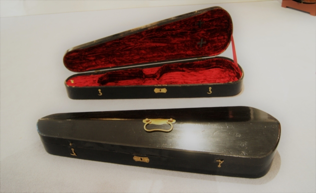 Ein Geigen Etui